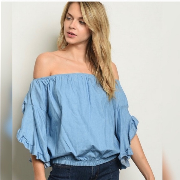 Tops - Woman’s Sexy Chambray Off the Shoulder Top